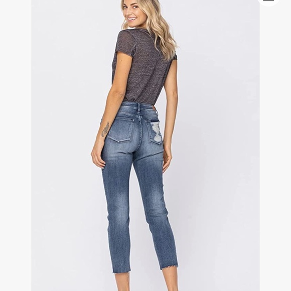 Judy Blue Raw Hem Relaxed Fit Jeans Sz 15/32 - Picture 10 of 11